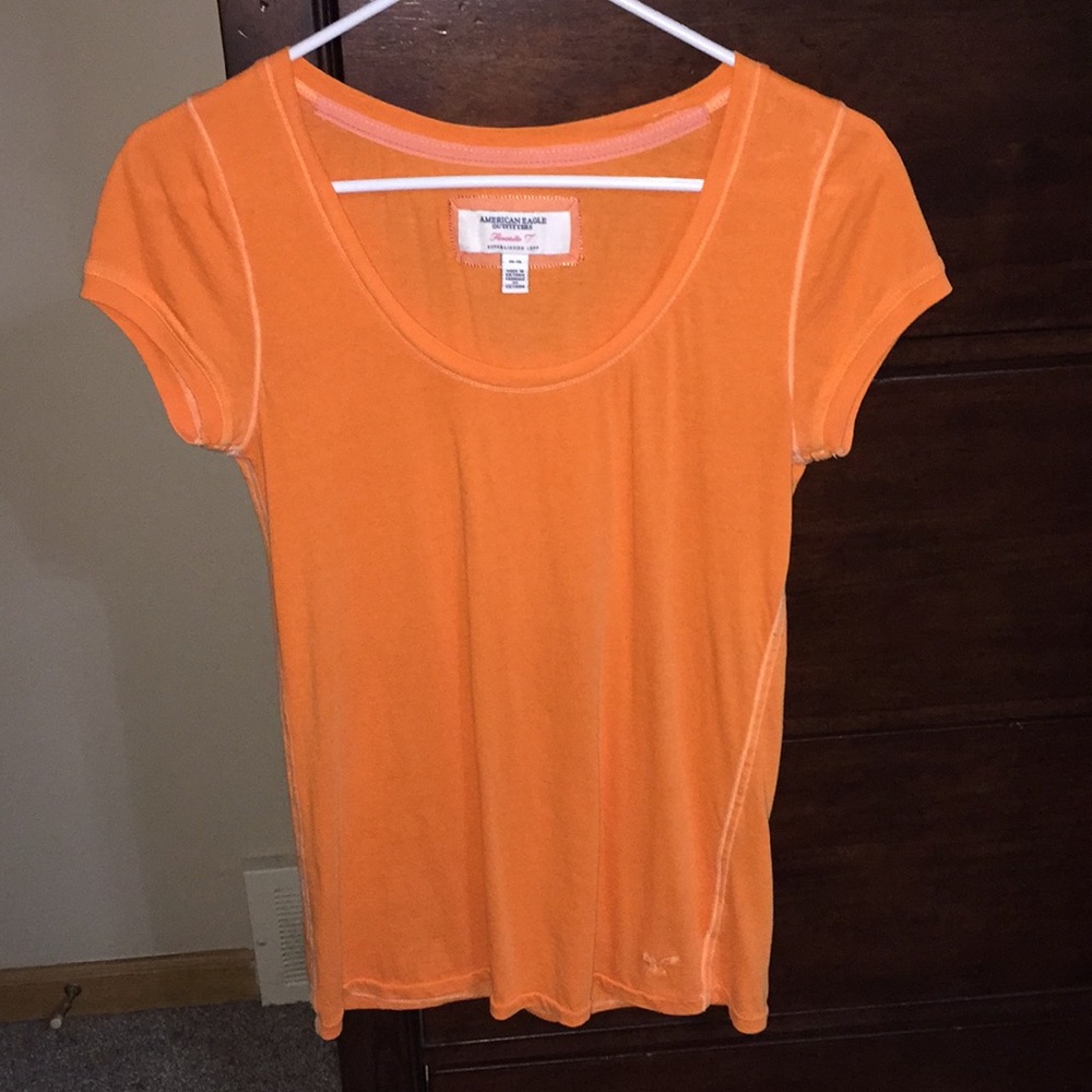 American Eagle Favorite T